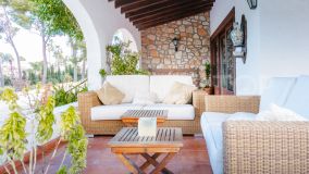 Villa a la venta en Cap Marti con 6 dormitorios