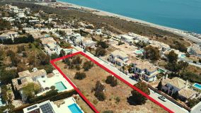 Villa for sale in La Paloma, Manilva