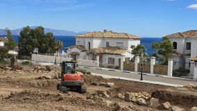 Villa for sale in La Paloma, Manilva