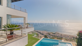 Villa for sale in La Paloma, Manilva