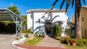 Parvilla for sale in Elviria, Marbella Öst