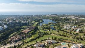 Fantastic contemporary apartment with private garden and impressive sea and golf views, Los Flamingos Golf Resort