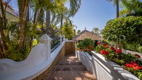 Buy 7 bedrooms house in Bahia de Marbella