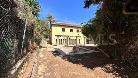 Villa for sale in Nueva Andalucia, Marbella
