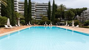 Apartamento en venta en Don Gonzalo, Marbella Ciudad