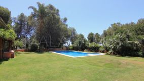 Villa en venta en Altos Reales, Marbella Golden Mile