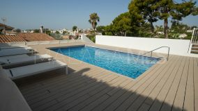 Villa for sale in Nueva Andalucia, Marbella