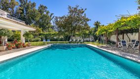 Villa for sale in Beach Side New Golden Mile, Estepona Öst