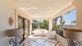Erdgeschosswohnung zu verkaufen in Los Monteros Playa, Marbella Ost