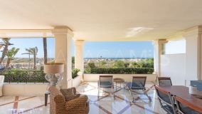 Erdgeschosswohnung zu verkaufen in Los Monteros Playa, Marbella Ost