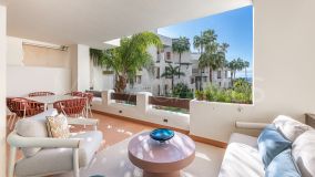 Apartamento en venta en Bahía del Velerín, Estepona Este