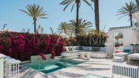 Einfamilienhaushälfte zu verkaufen in El Oasis Club, Marbella Goldene Meile