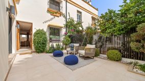Villa Jumelée for sale in Marbellamar, Marbella Golden Mile