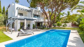 Wonderful 6 bedroom villa in Casablanca, on Marbella's Golden Mile