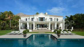 Majestic Classic Design 6 Bedroom Villa with Lagoon-style Swimming Pool in Sierra Blanca