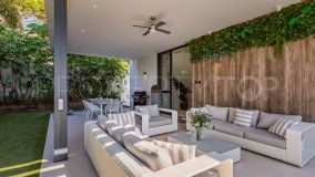 Buy villa with 5 bedrooms in Casablanca
