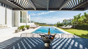 El Madroñal 5 bedrooms villa for sale