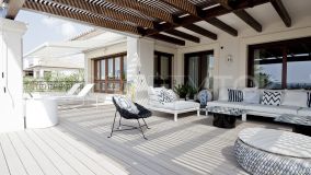 5 bedrooms duplex penthouse in Los Monteros Playa for sale