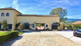 Villa en venta con 6 dormitorios en El Padron