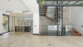 Villa zu verkaufen in Marbella Goldene Meile