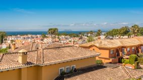Apartment for sale in Atalaya, Estepona East