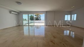 Wohnung zu verkaufen in Atalaya, Estepona Ost