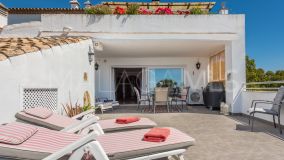 Apartment for sale in Atalaya, Estepona East
