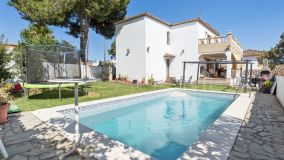 Villa zu verkaufen in Don Pedro, Estepona Westen