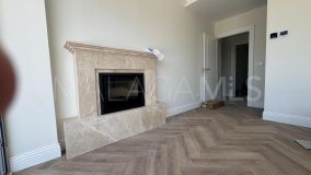 Villa for sale in Los Arqueros, Benahavis