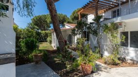Villa zu verkaufen in Marbesa, Marbella Ost