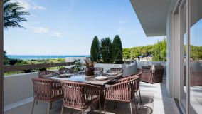 Apartment for sale in Los Monteros Palm Beach, Marbella East