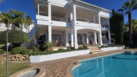 Villa zu verkaufen in Las Lomas de Pozuelo, Marbella Ost
