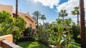 Lägenhet for sale in Mansion Club, Marbella Golden Mile
