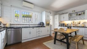 Villa en venta en Fuente del Espanto, Benahavis