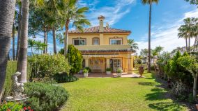 Villa for sale in Monte Biarritz, Estepona East