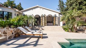 Villa for sale in Nueva Andalucia, Marbella