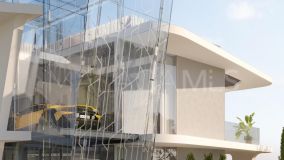Villa for sale in Altos del Paraiso, Benahavis