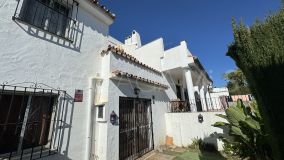 Maison de Ville for sale in Mar y Monte, Estepona Est