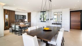 Villa for sale in Nueva Andalucia, Marbella