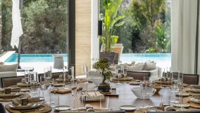 Villa for sale in Altos de Puente Romano, Marbella Golden Mile