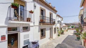 Town House for sale in Estepona Centre, Estepona Town