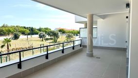 Apartamento en venta en Las Joyas, Estepona Este
