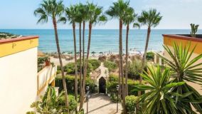 Apartment for sale in Romana Playa, Marbella East