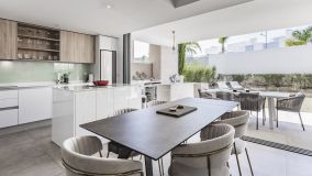 Apartamento en venta en Cancelada, Estepona Este