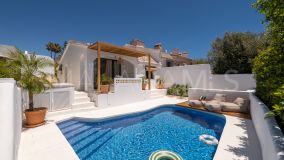 Villa for sale in Sitio de Calahonda, Mijas Costa