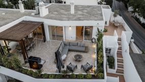 Penthouse for sale in Jardines de Andalucia, Nueva Andalucia