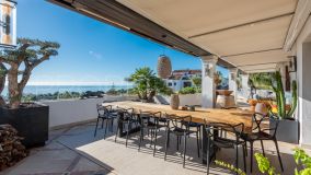 Amazing penthouse above Marbella town; ideal for cooking, winetasting and entertaining!