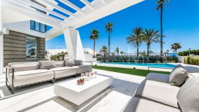 Villa zu verkaufen in Los Monteros Playa, Marbella Ost