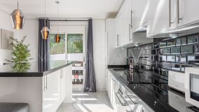 Apartment for sale in Nueva Andalucia, Marbella