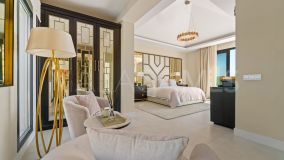 Villa for sale in La Quinta, Benahavis